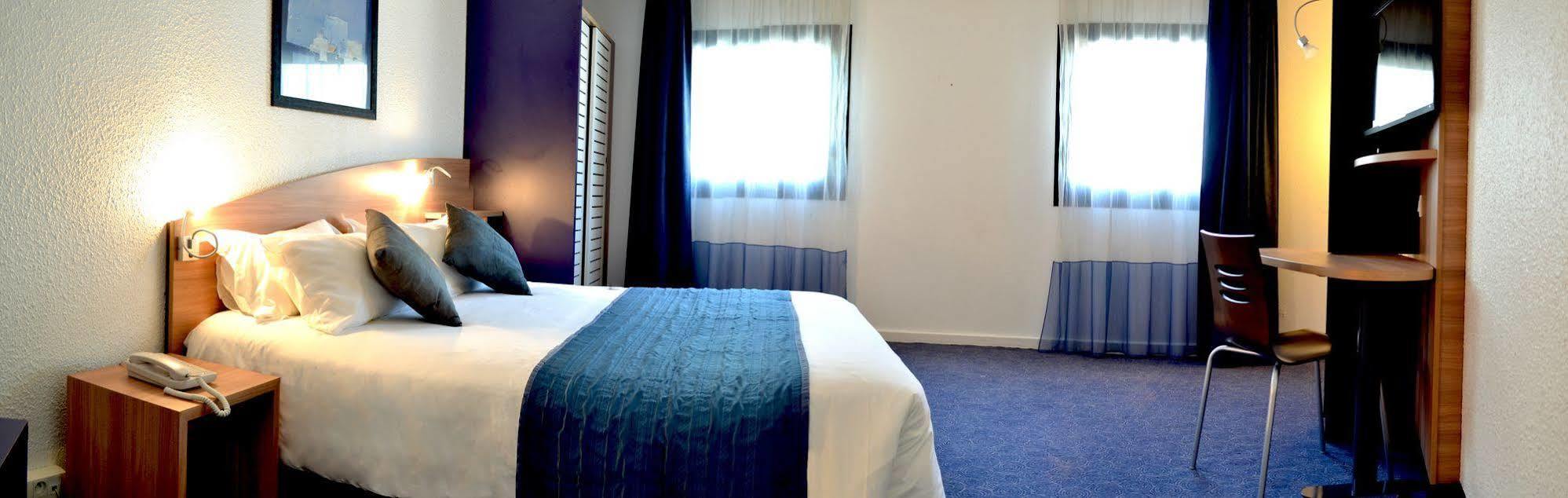 Art Hotel Paris Est Pantin Exterior foto