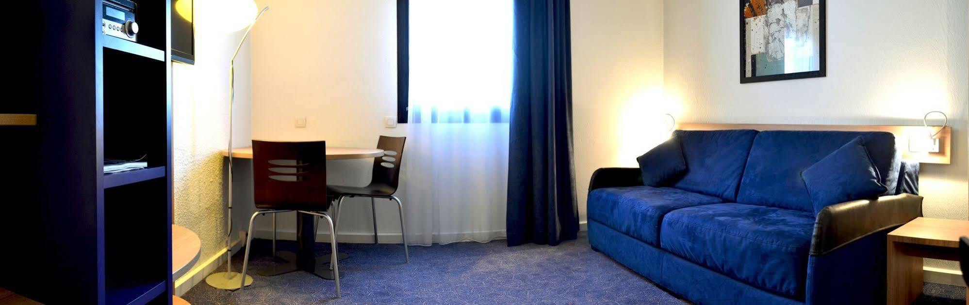 Art Hotel Paris Est Pantin Exterior foto